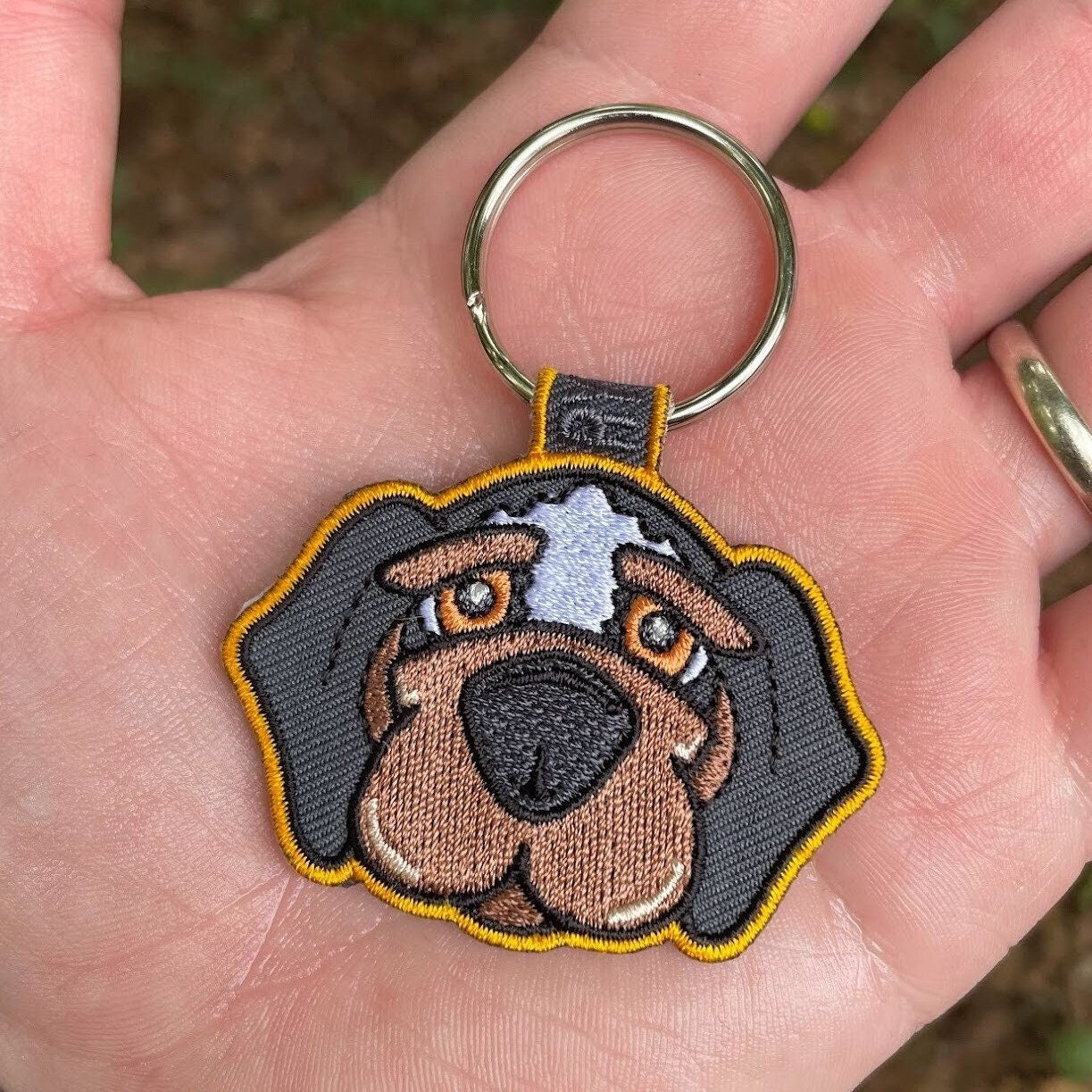 Hound Dog Cute Cartoon Animal Embroidered Keychain | Gifts Accessory Outdoor Pet