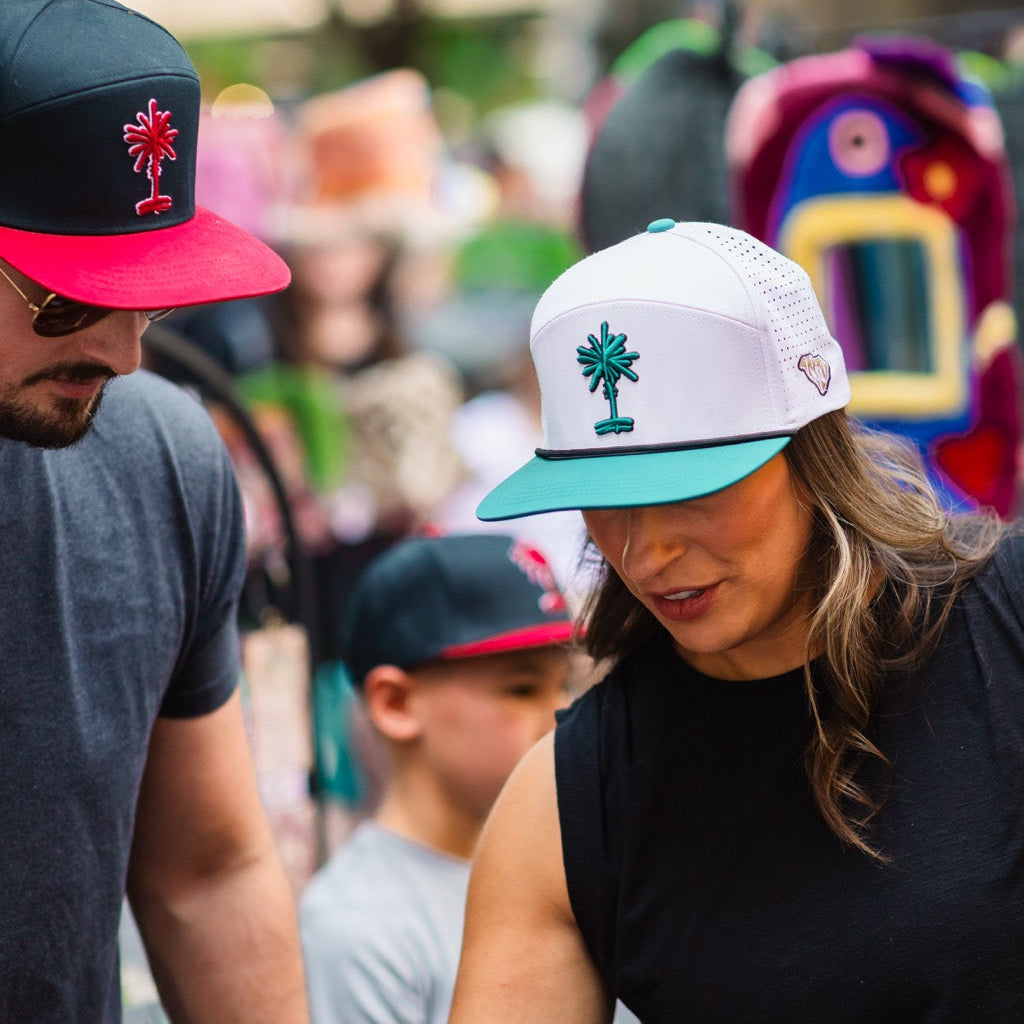Quick-Dry Coast Palmetto Snapback - White/Teal