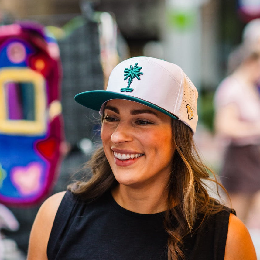 Quick-Dry Coast Palmetto Snapback - White/Teal